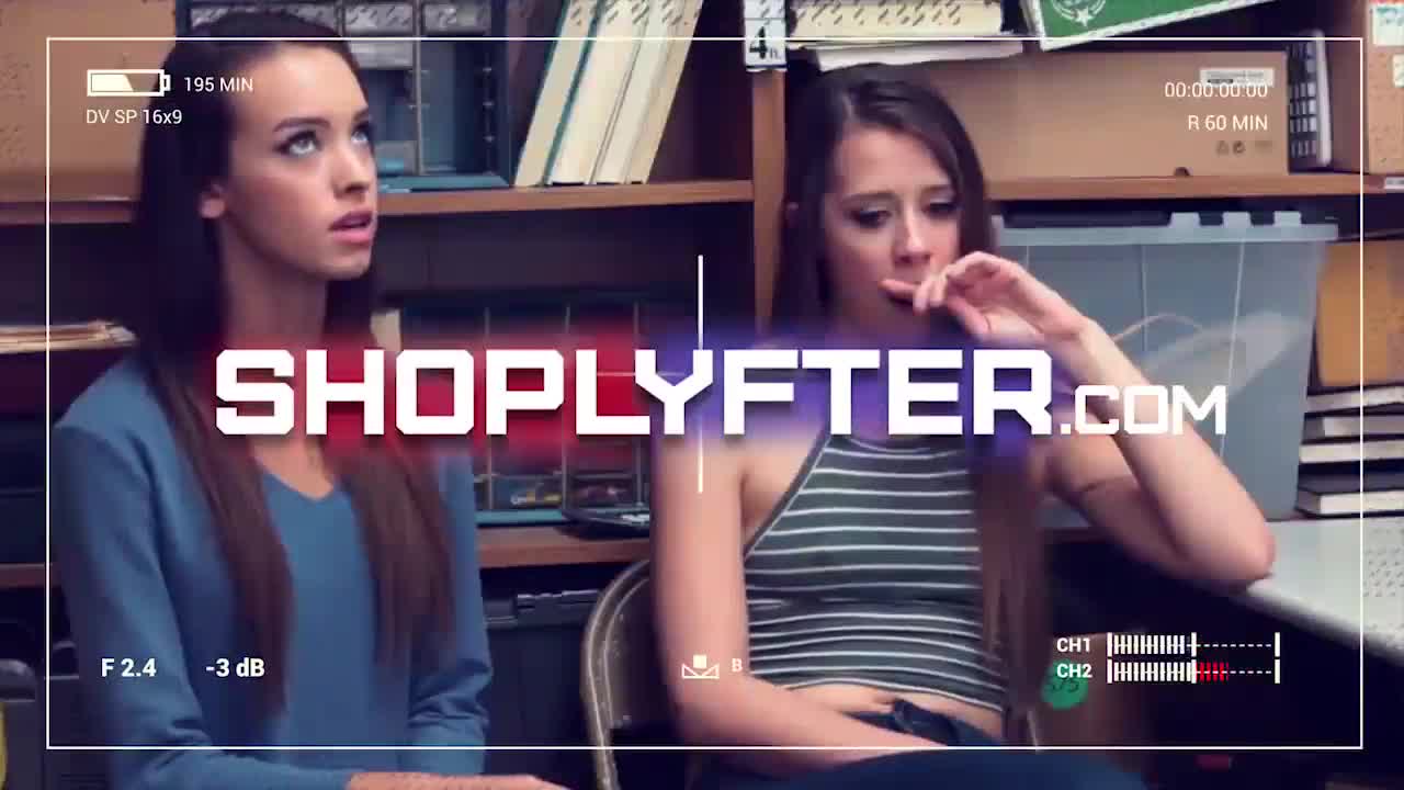 Chupando bucetas safadas que transam com policiais pra fugir da cadeia