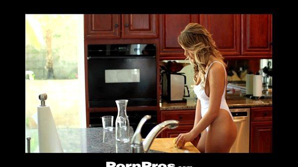 Xvideos cunhada sentada na rola gostoso